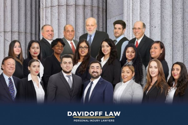 Contact Davidoff Law Personal Injury Lawyers for your Queens broken bone lawyer