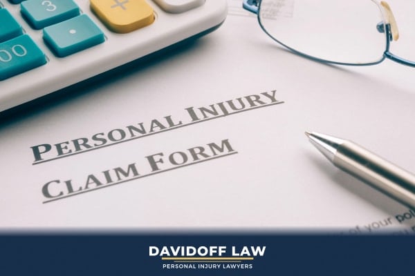 Legal Options After a Dislocated Hip in a Car Accident 
