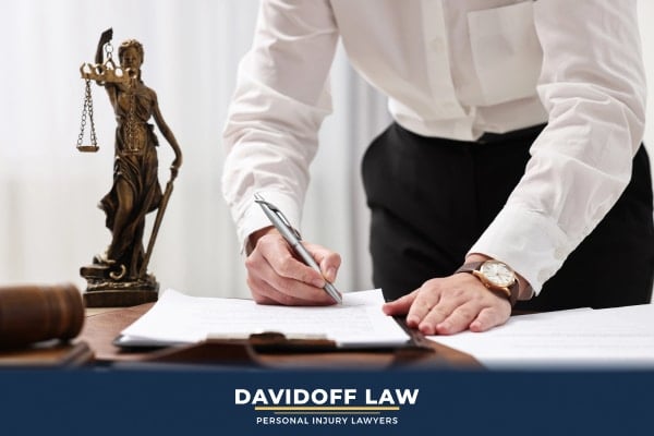 The Legal Process for Filing a Garbage Truck Accident Claim in Queens